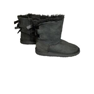 GUC! Ugg Bailey Bow II Boot Black Suede Size 4